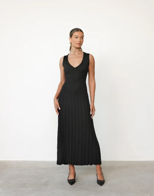 maxi dresses with bold sleeves -Mariposa Maxi Dress (Black)