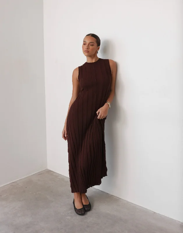 maxi dresses with bold frills -Jemima Maxi Dress (Cocoa)