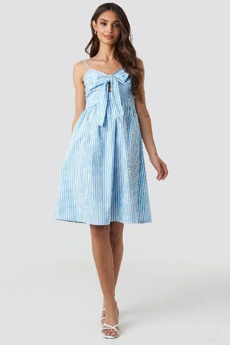 midi dresses with chic prints -Front Knot Midi Dress White/Blue