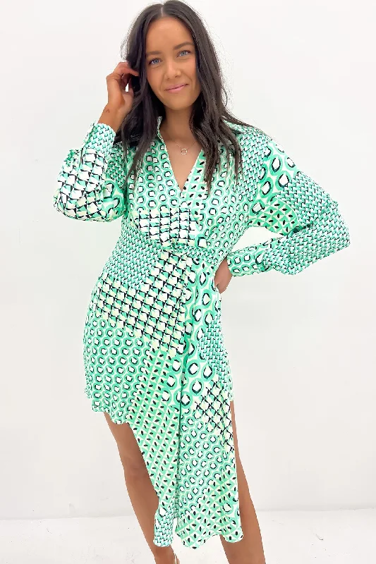 sexy mini dresses for style -Quinne Mini Dress Green